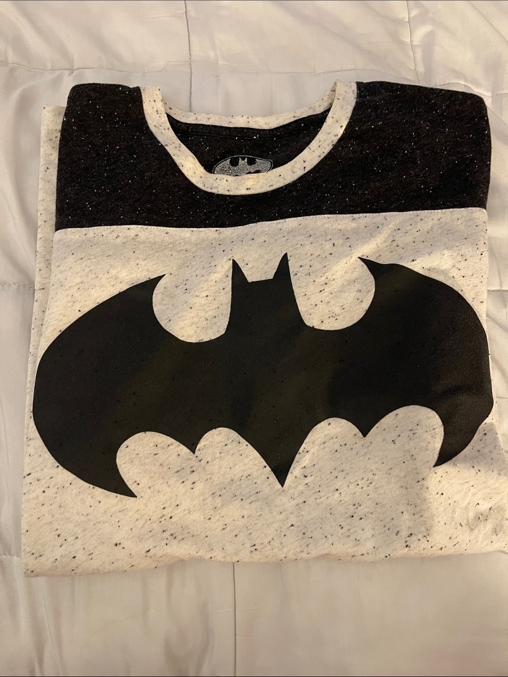 Batman Men's Short Sleeve Crewneck Tee in Black and White